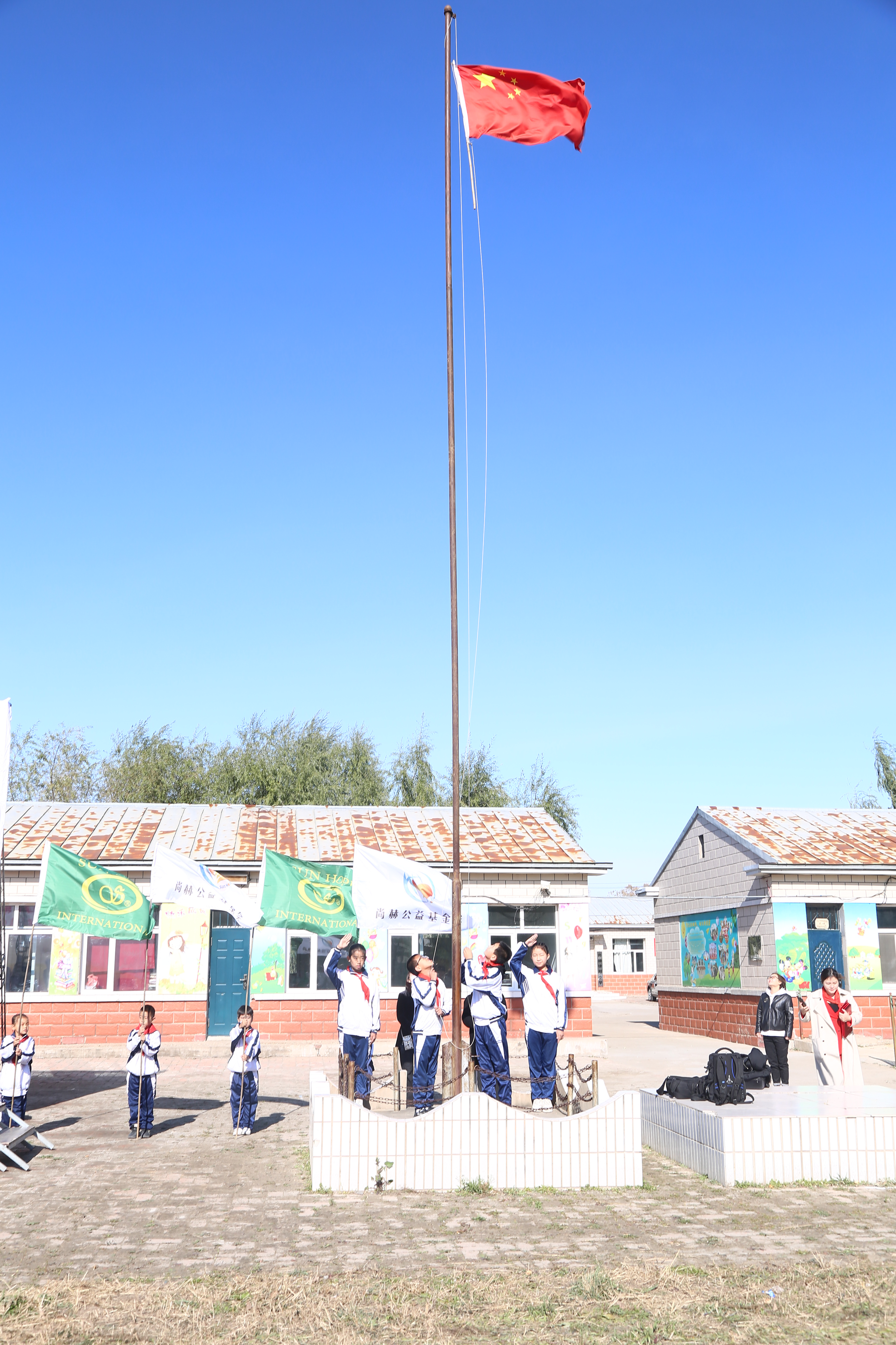 第194所 杜尔伯特蒙古族自治县铁东乐竞体育_乐竞体育中国一站式服务官网
徐超小学