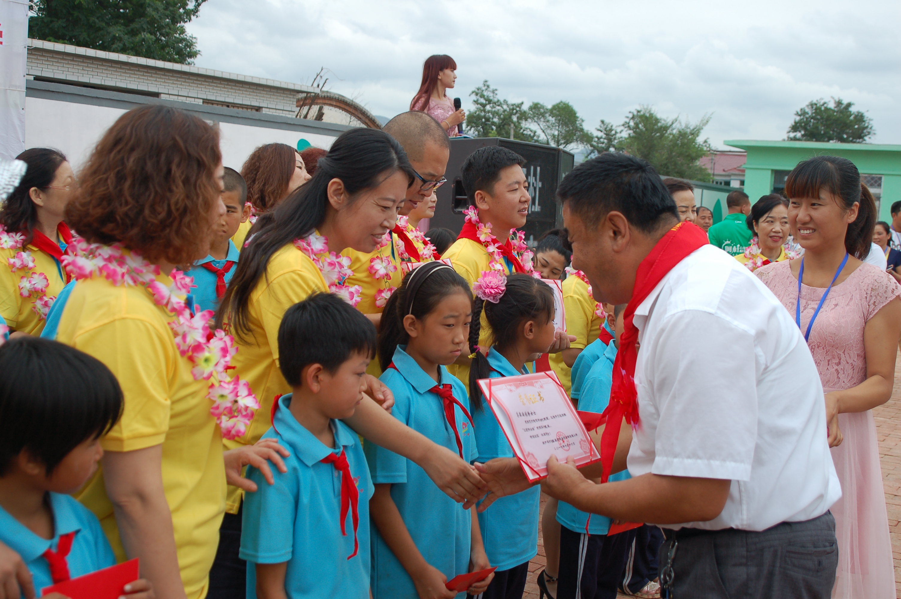 第57所  辽宁省葫芦岛市建昌县娘娘庙乡乐竞体育_乐竞体育中国一站式服务官网
张越小学